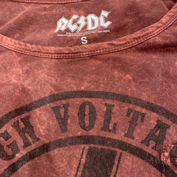 Bleach washed looking T-shirt - Picture 3 of 3